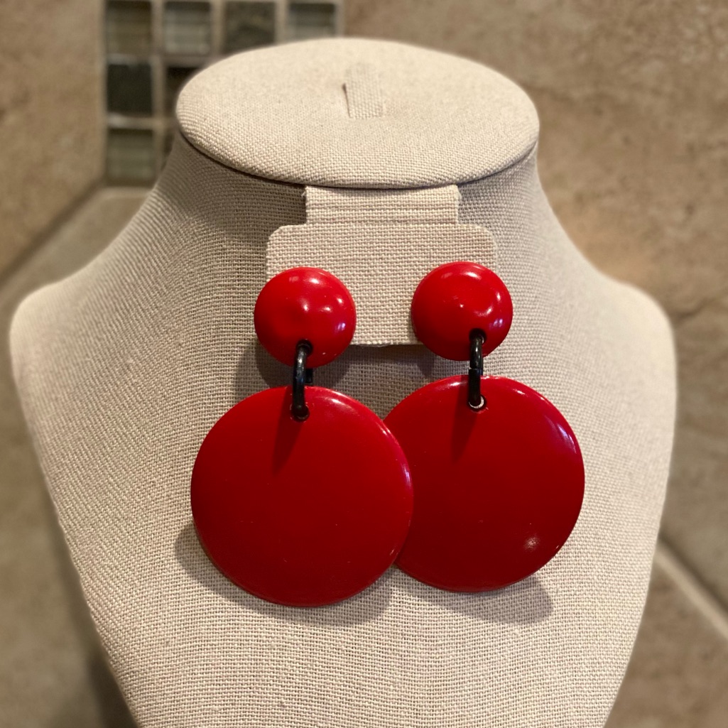 Red Dangle Earringd